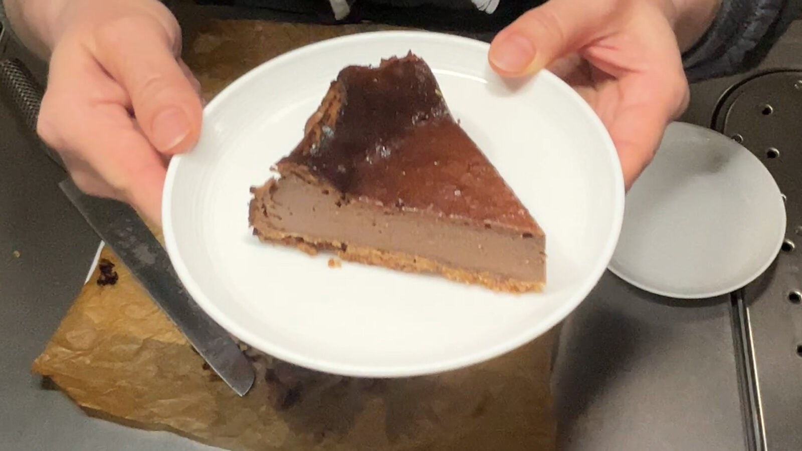 水切りヨーグルトのベイクドチョコケーキを作ってみました