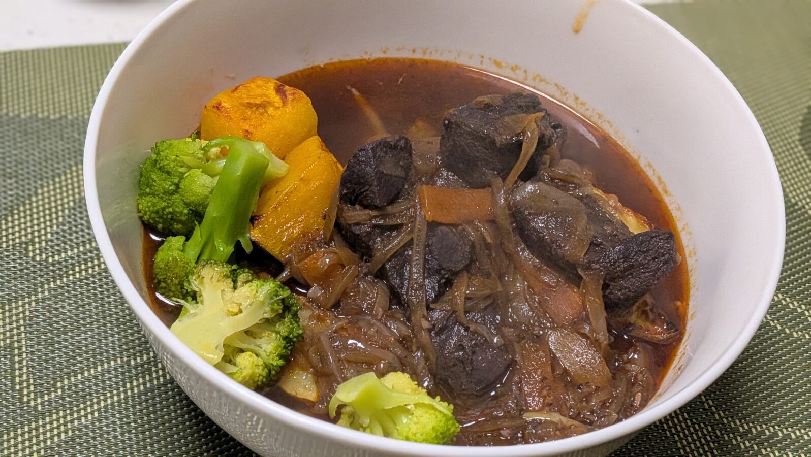 ふるさと納税でいただいた鹿肉でスープカレーを作ってみました